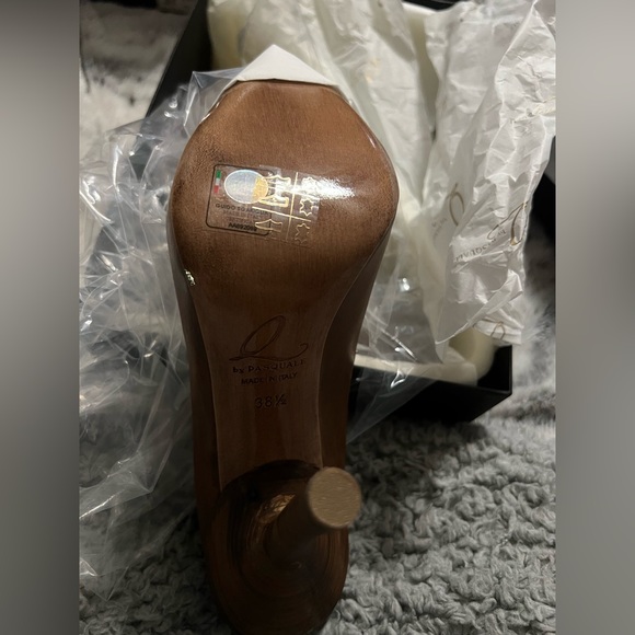 Q by Pasquale PRISCILLA - Picture 8 of 8